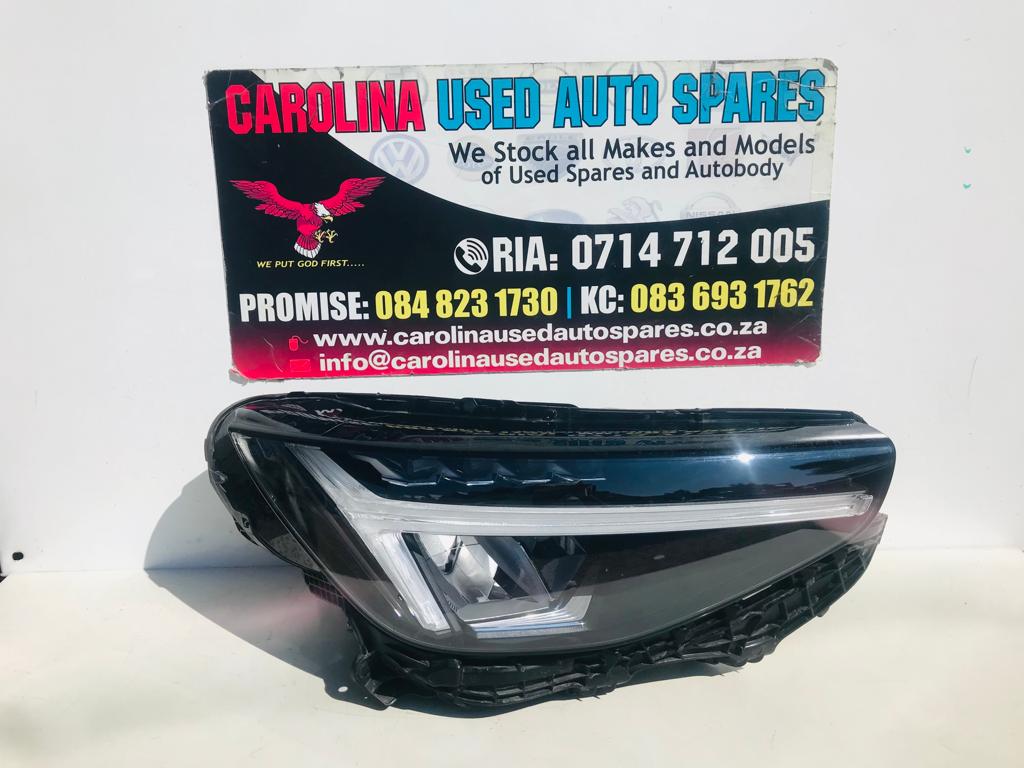 Volvo S60 MK3 right side LED headlight - Private Seller Volvo S60 MK3 right side LED headlight - Private Seller