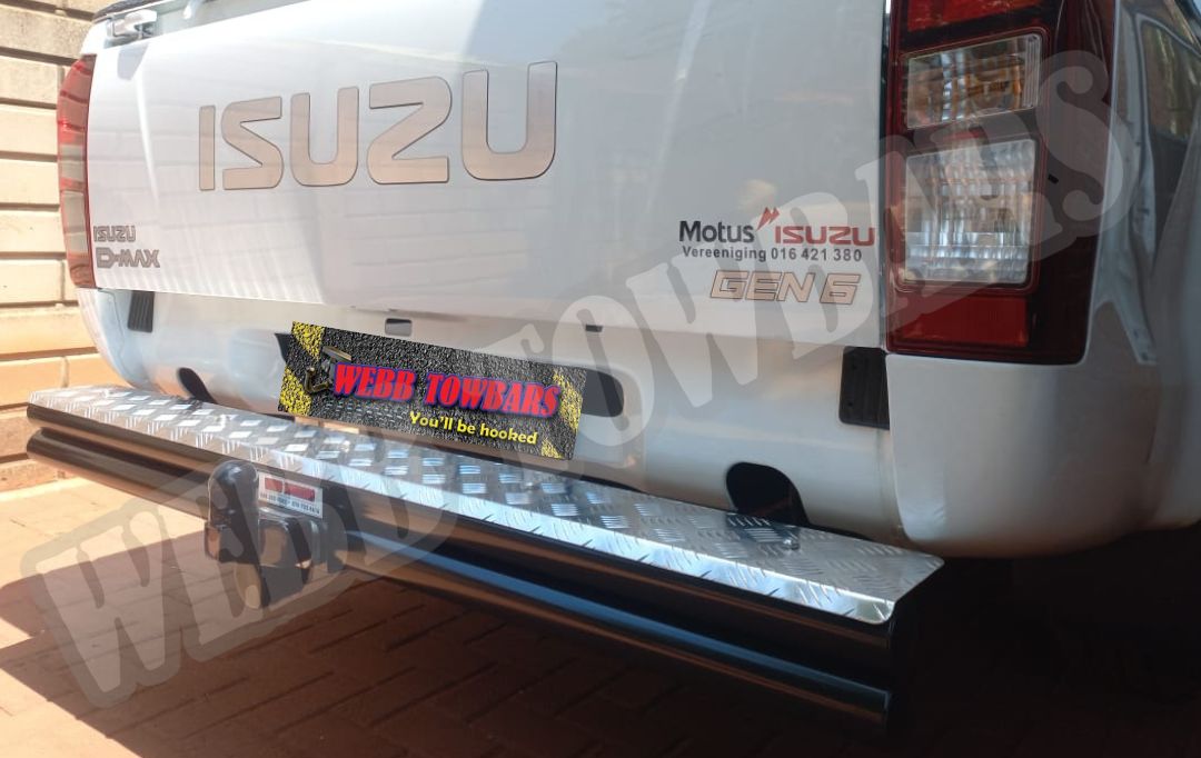 Isuzu D-Max Double Tube and Step Towbars - Private Seller Isuzu D-Max Double Tube and Step Towbars - Private Seller