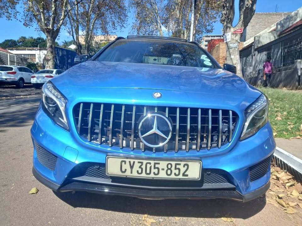 2016 Mercedes Benz AMG 4MATTIC GLA 250 PETROL, AUTOMATIC,  BLUE, 95000KMS SUNROOF