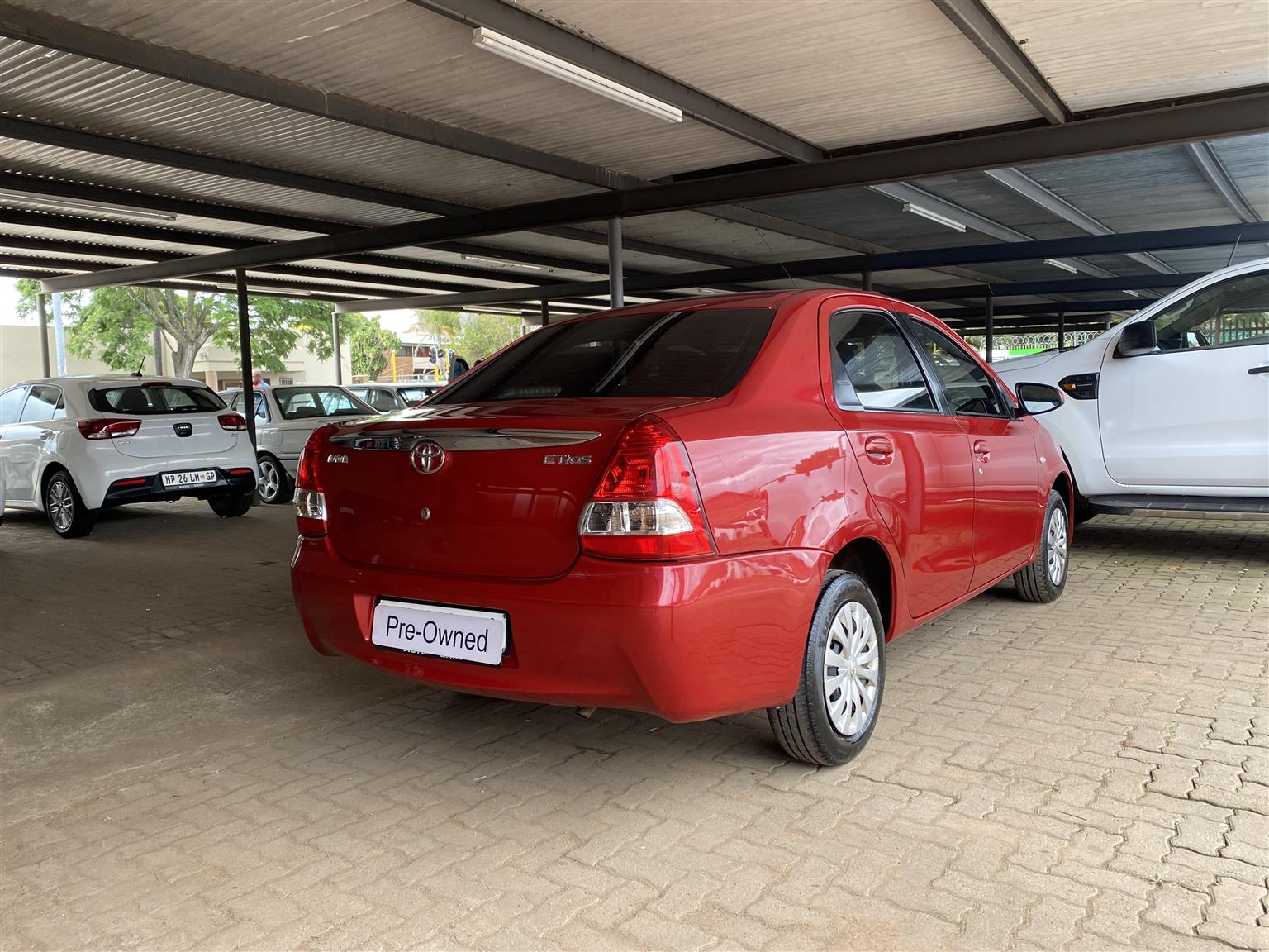 Used 2013 Toyota Etios sedan 1.5 Xs - Private Seller Used 2013 Toyota Etios sedan 1.5 Xs - Private Seller