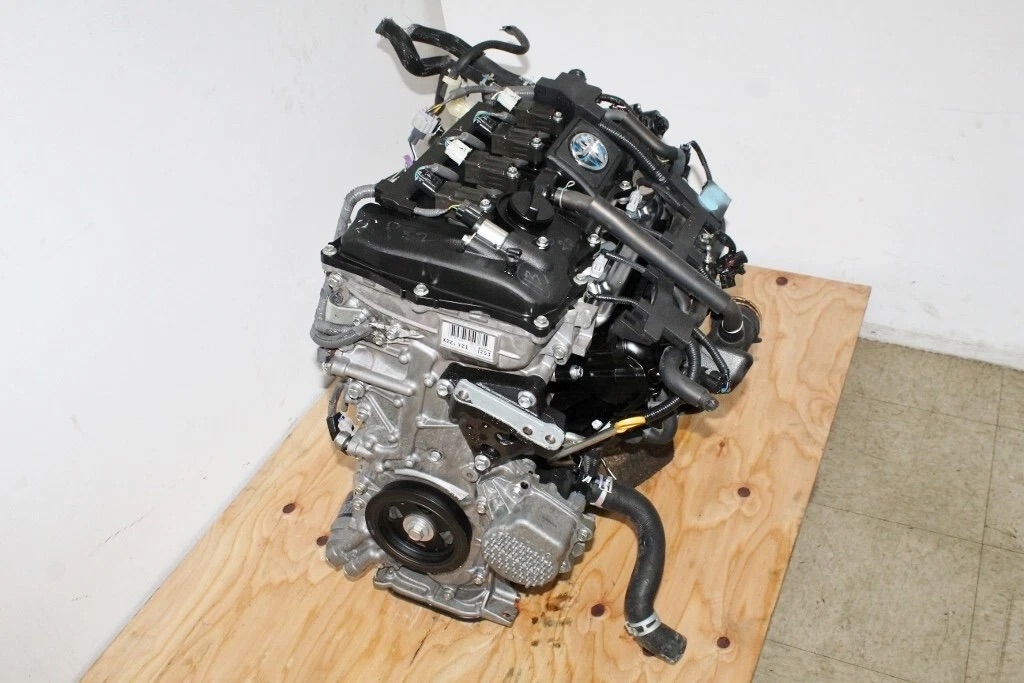 TOYOTA C-HR 1.8 HYBRID ENGINE. - Private Seller
