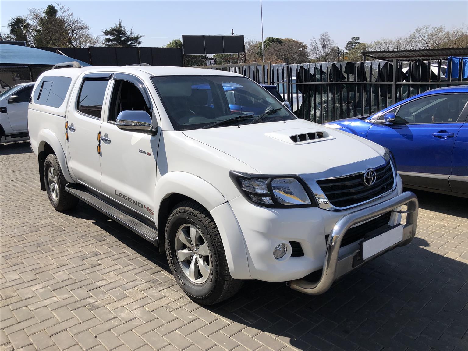Used 2009 Toyota Hilux 3.0D-4D double cab Raider - Private Seller Used 2009 Toyota Hilux 3.0D-4D double cab Raider - Private Seller