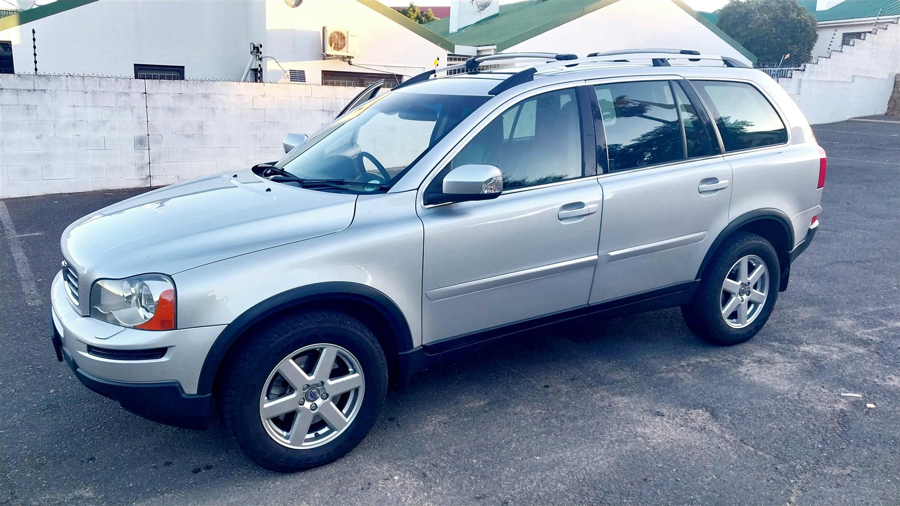 Used 2010 Volvo XC90 D5 Executive - Private Seller Used 2010 Volvo XC90 D5 Executive - Private Seller