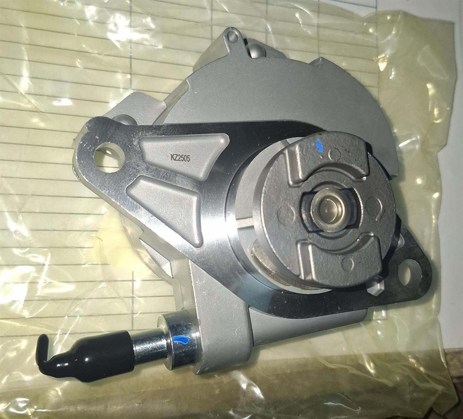 Mitsubishi 4n15 triton 2.4 2017 vacuum pump brand new for sale - Private Seller