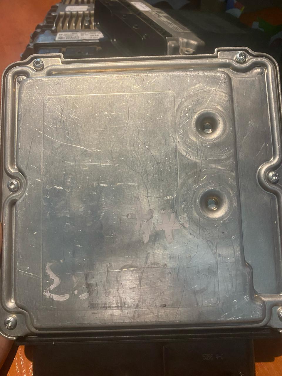 AUDI A4 2.0 TDI COMPUTER BOX FOR SALE - Private Seller