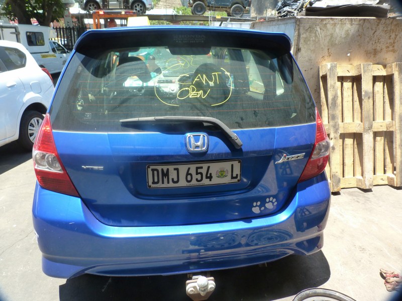 Honda Jazz 1.5i VTEC Manual Blue - 2006 STRIPPING FOR SPARES - Private Seller Honda Jazz 1.5i VTEC Manual Blue - 2006 STRIPPING FOR SPARES - Private Seller