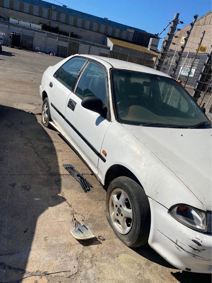 honda ballade for stripping call me any part u want engine is running perfectly and gear box no 1 - Private Seller honda ballade for stripping call me any part u want engine is running perfectly and gear box no 1 - Private Seller