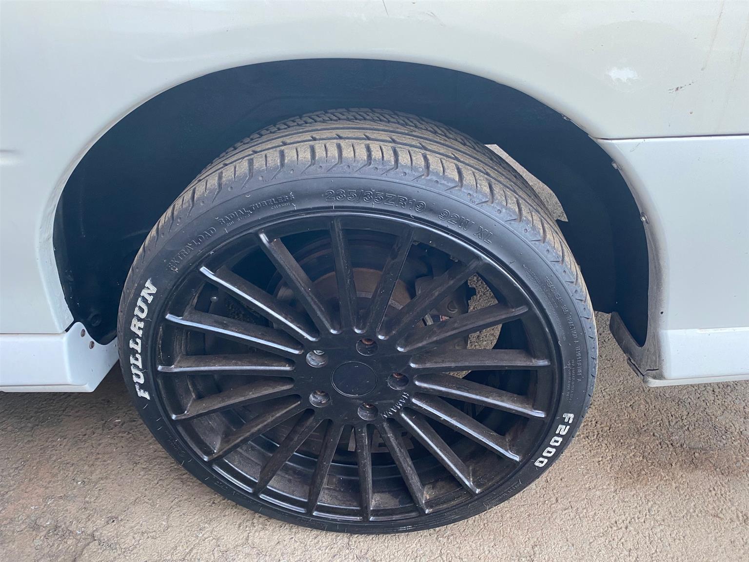 Mags & tyres 19" 5×120 PCD