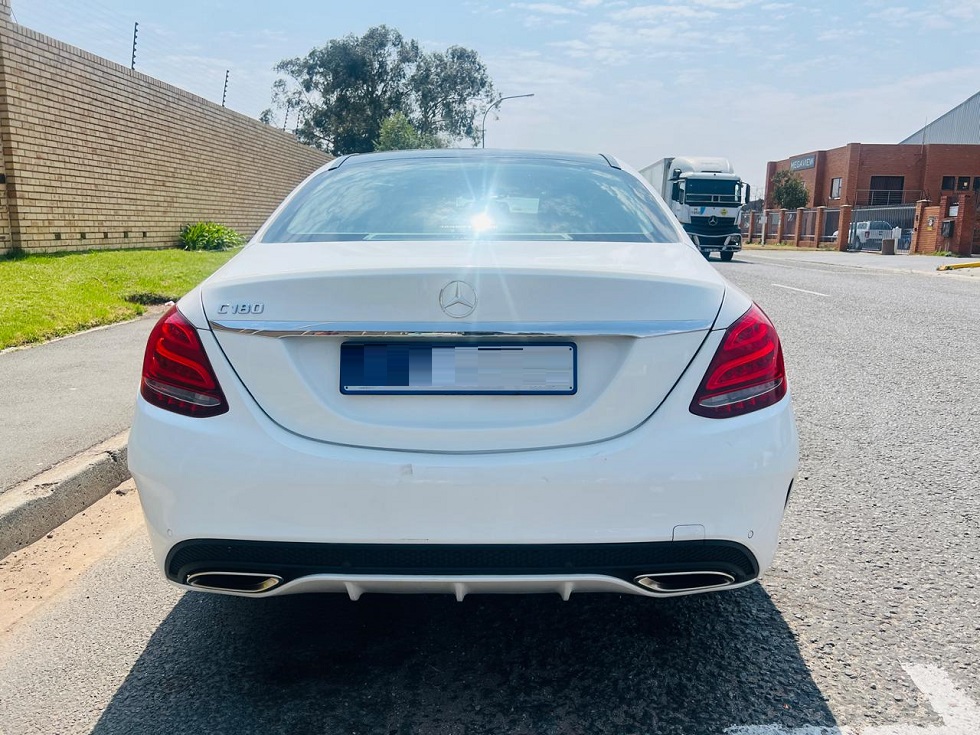 Used 2018 Mercedes-Benz C-Class C180 Avantgarde auto - Private Seller Used 2018 Mercedes-Benz C-Class C180 Avantgarde auto - Private Seller