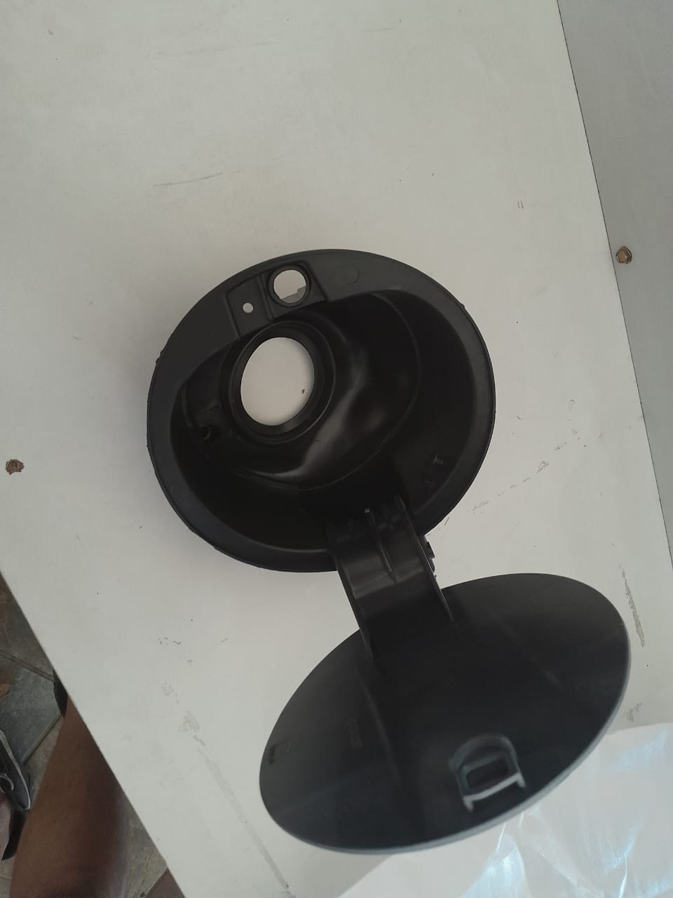 polo 6 fuel flap FOR SALE - Private Seller polo 6 fuel flap FOR SALE - Private Seller