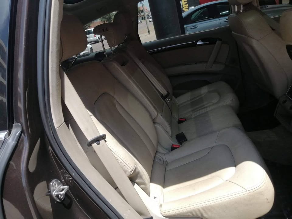 Audi Q7 3.0 Tdi stripping for spares