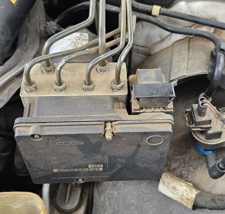 Abs pump mercedes benz C240 used for sale - Private Seller Abs pump mercedes benz C240 used for sale - Private Seller