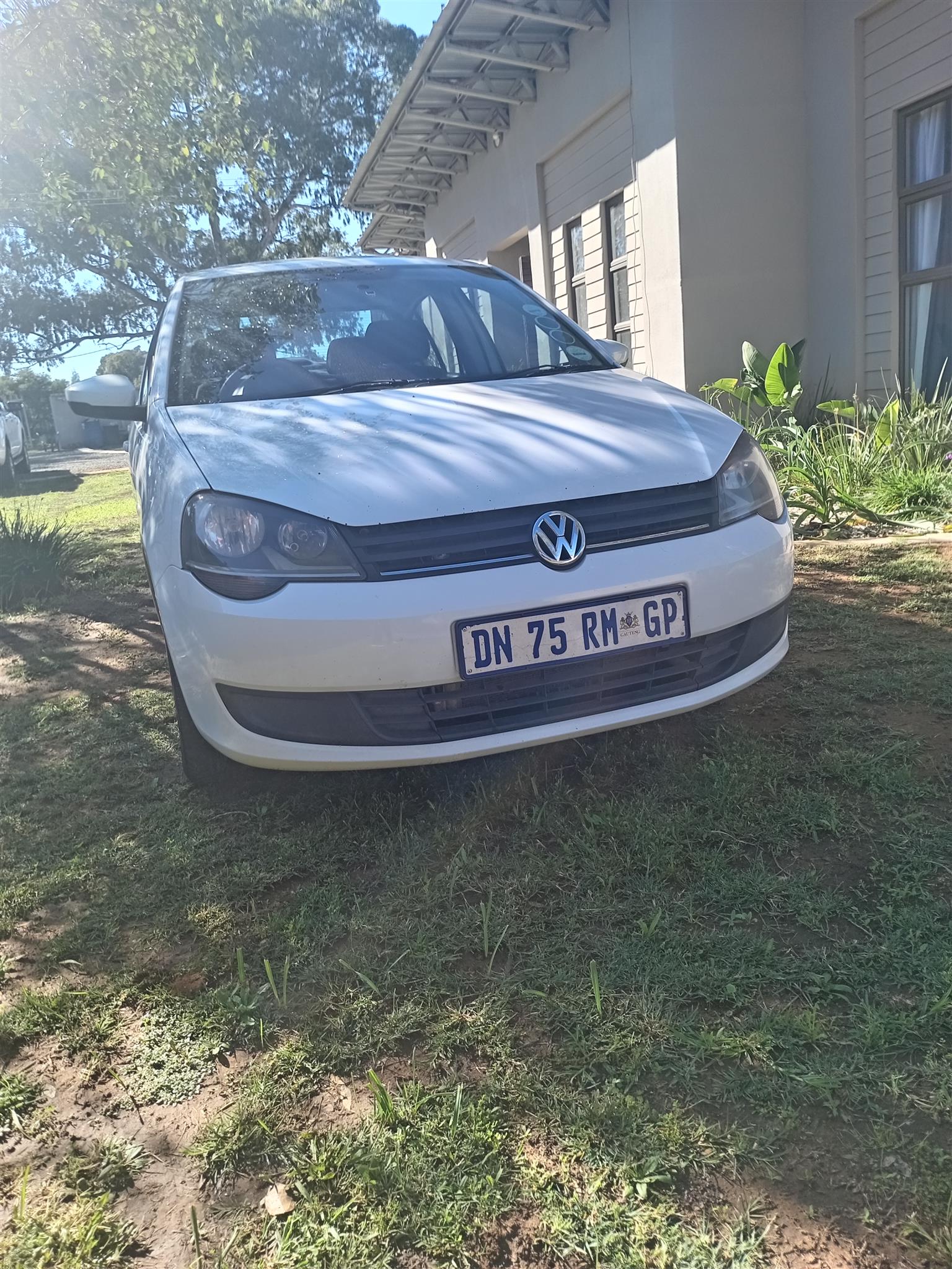 Used 2015 Volkswagen Polo Vivo 5-door 1.6 Trendline - Private Seller Used 2015 Volkswagen Polo Vivo 5-door 1.6 Trendline - Private Seller