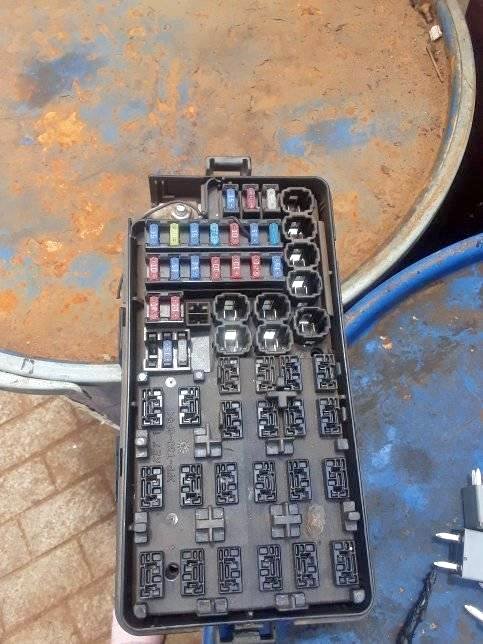 Chevrolet fusebox - Private Seller Chevrolet fusebox - Private Seller