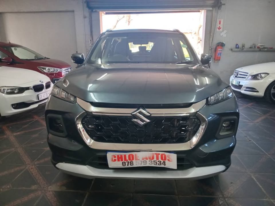 2024 Suzuki grand vitara 1.5 Manual Petrol,Service book  Leather interior  Reverse camera and revers