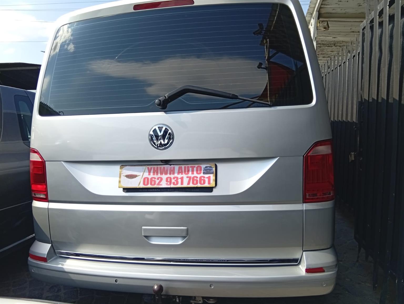 2017 Volkswagen Transporter Crew Bus LWB Auto DSG 2.0 TDI Automatic