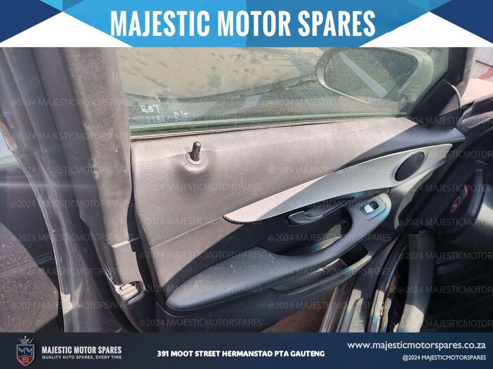 Mercedes benz C180 w205 Interior Door Panels for Sale - Private Seller Mercedes benz C180 w205 Interior Door Panels for Sale - Private Seller