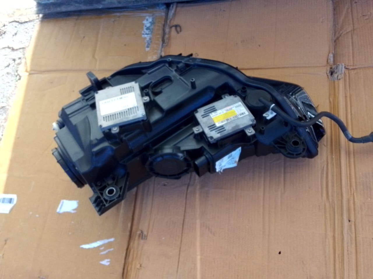 (2013-2016) AUDI A3 RHS LED XENON HEADLIGHT FOR SALE COMPLETE - Private Seller (2013-2016) AUDI A3 RHS LED XENON HEADLIGHT FOR SALE COMPLETE - Private Seller