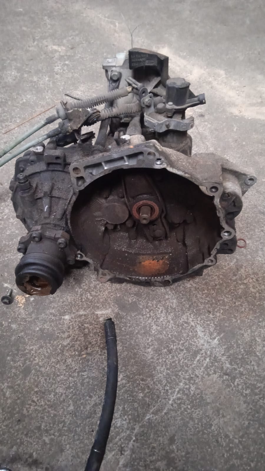 VW AGU GEARBOX - Private Seller