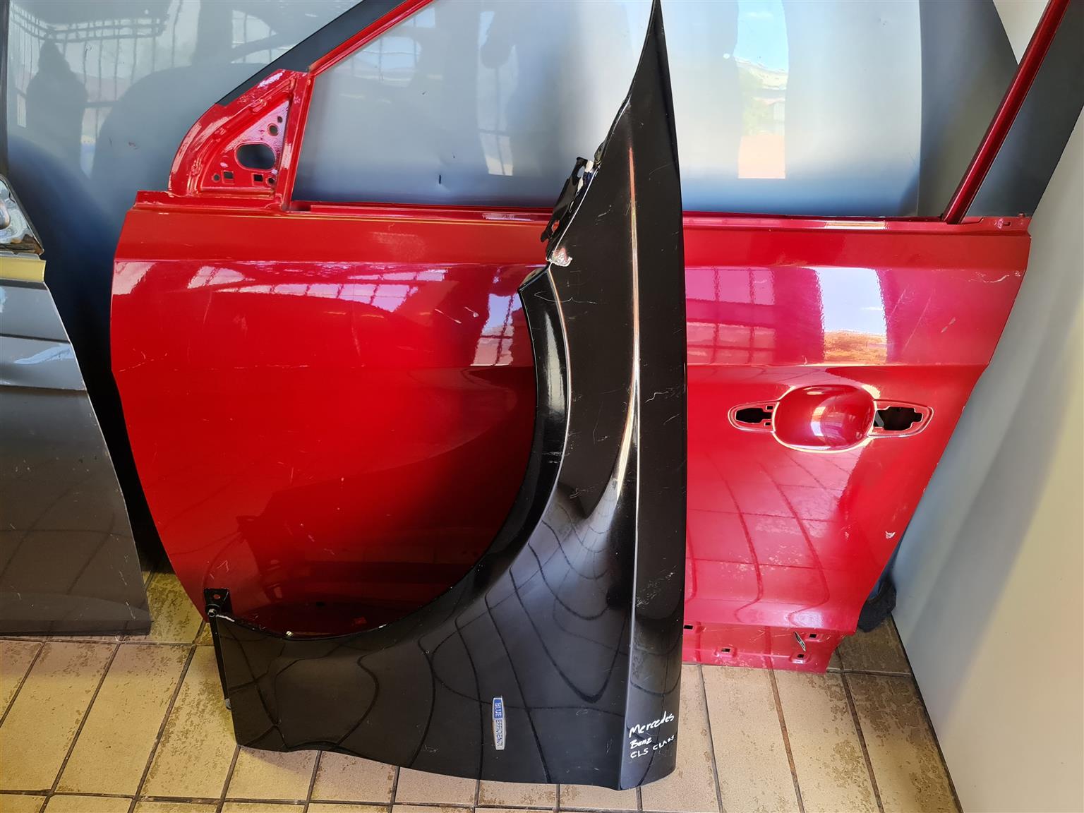 2016 MERCEDES BENZ W218 CLS CLASS FENDER LEFT SIDE FOR SALE Junk Mail