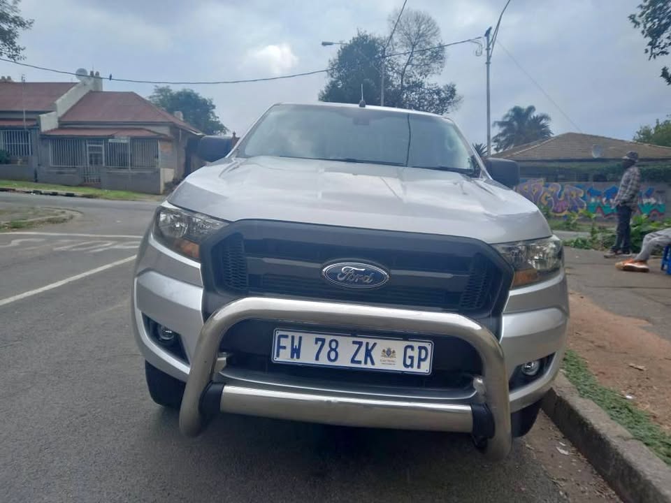 2017 Ford Ranger Double Cab 2.2 Diesel, Manual, Silver, 87000kms