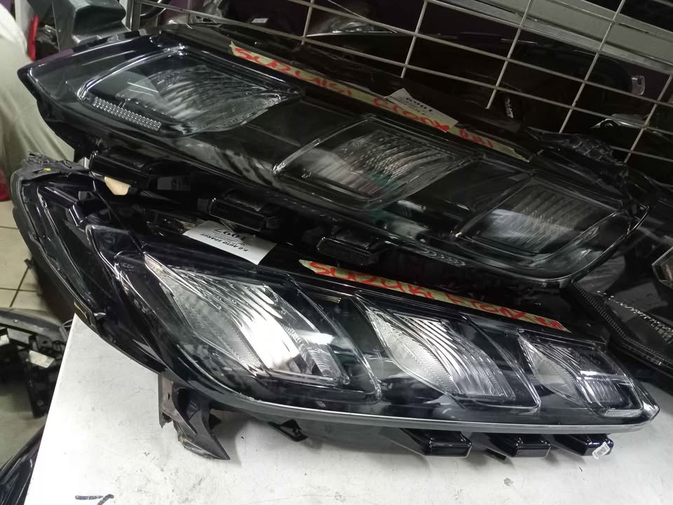 Suzuki fronx upper headlight both side - Private Seller Suzuki fronx upper headlight both side - Private Seller