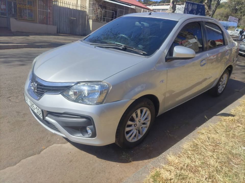 2018 Toyota Etios Sedan 1.5 Sprint