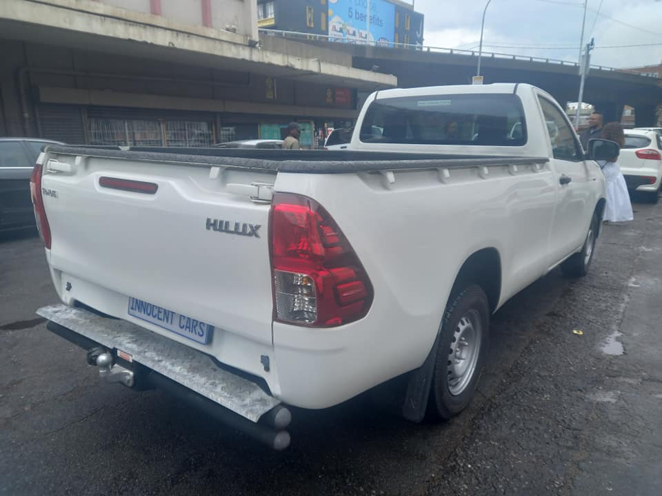 2018 TOYOTA HILUX 2.4 GD6 DIESEL, SINGLE CAB BAKKIE, WHITE COLOUR,