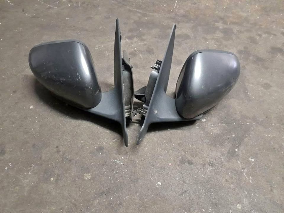 2016 TO 2018 SUZUKI SWIFT SIDE MIRRORS - Private Seller 2016 TO 2018 SUZUKI SWIFT SIDE MIRRORS - Private Seller