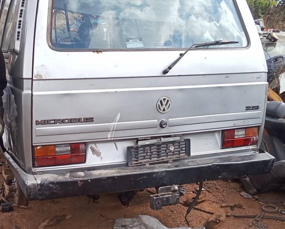 VW microbus 2.5 stripping for spares - Private Seller