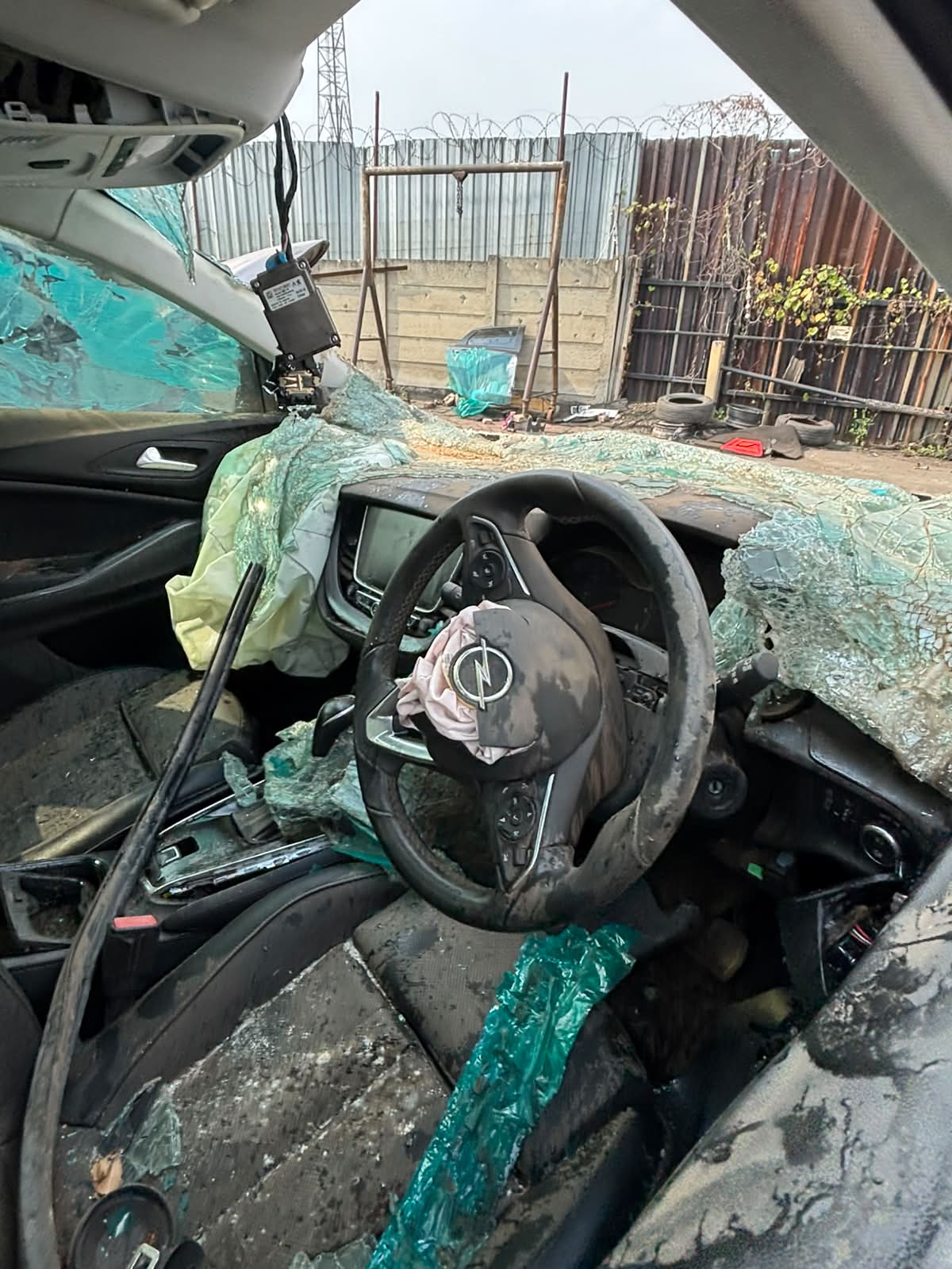 2021 OPEL GRANDLAND X 1.6T STRIPPING FOR SPARES - Private Seller 2021 OPEL GRANDLAND X 1.6T STRIPPING FOR SPARES - Private Seller