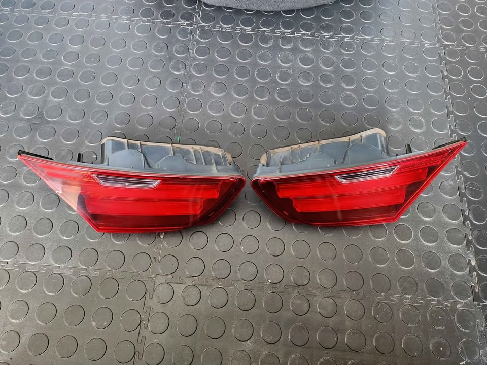 BMW 650i INNER TAILLIGHTS - Private Seller