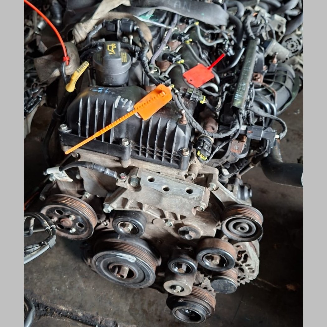D4HA | Hyundai IX35 - Kia Tucson - 2.0 Crdi Engine - Private Seller