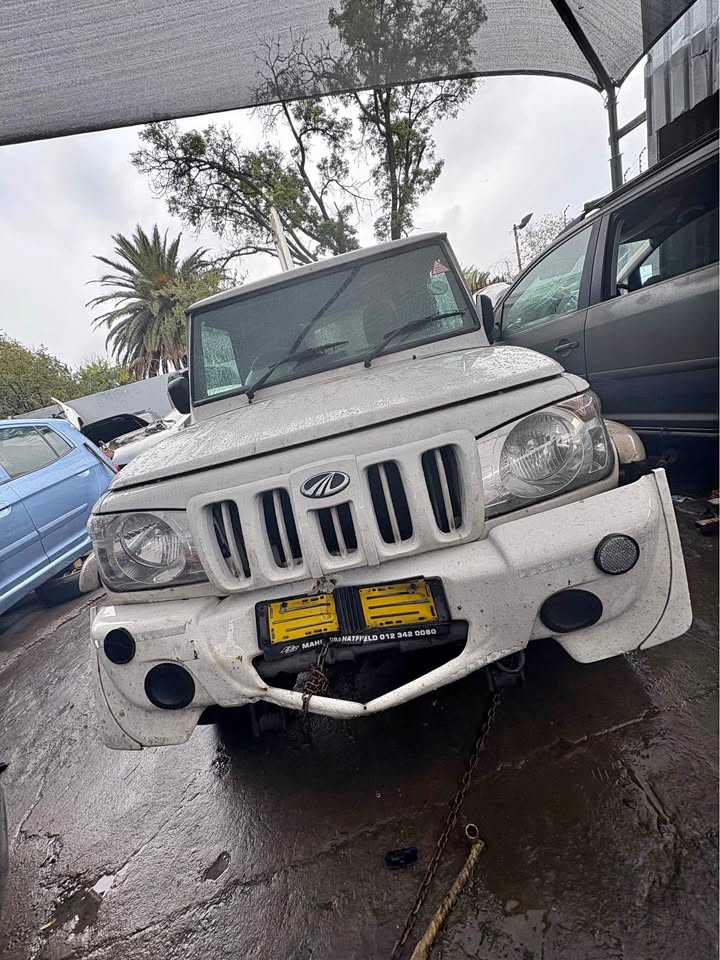 Mahindra bolero tak4 2.5 stripping for spares - Private Seller Mahindra bolero tak4 2.5 stripping for spares - Private Seller