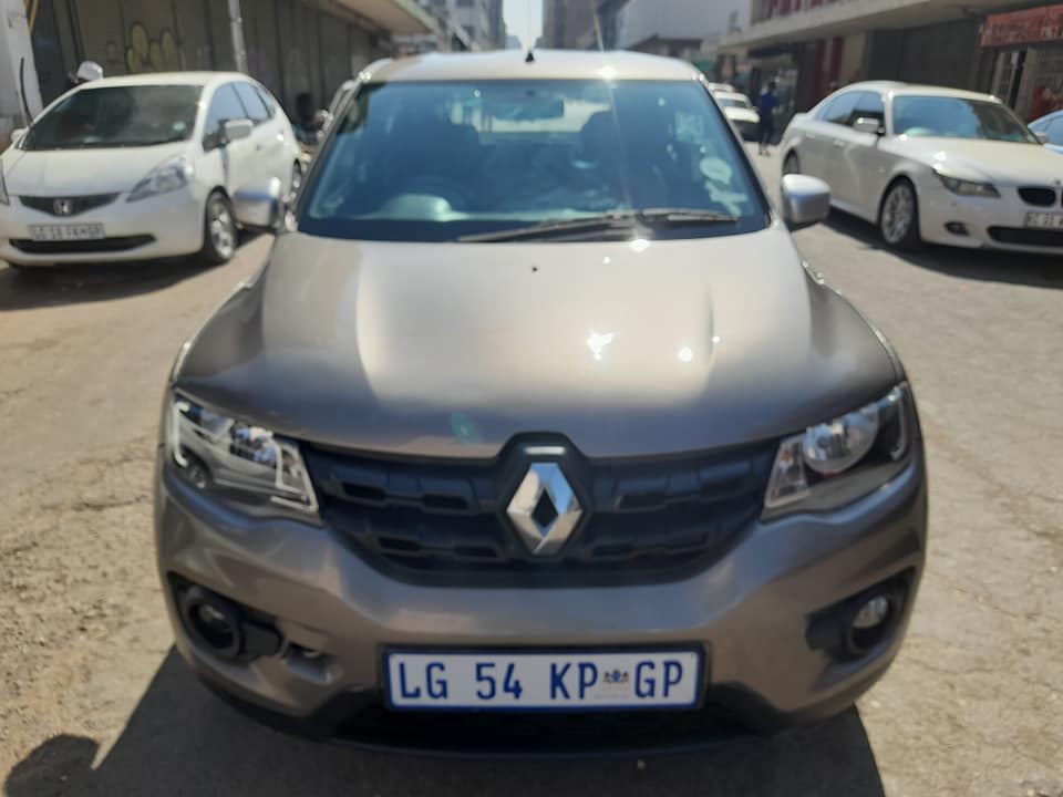 2019 RENAULT KWID 1.0 13000KM AVAILABLE CONTACT LEON ON