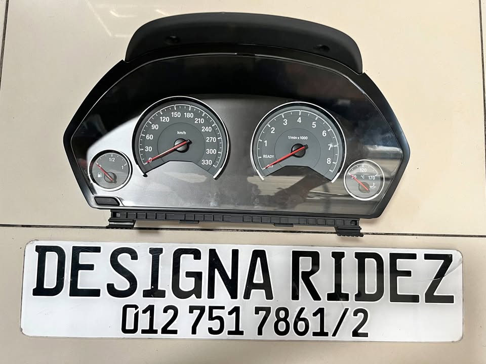 BMW F82 M4 INSTRUMENT CLUSTER AVAILABLE. - Private Seller BMW F82 M4 INSTRUMENT CLUSTER AVAILABLE. - Private Seller