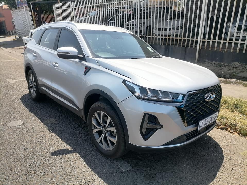 2022 Cherry Tiggo 7 Pro 1.5 SUV Automatic with a leather seat and Reserve Camera Spare key Service