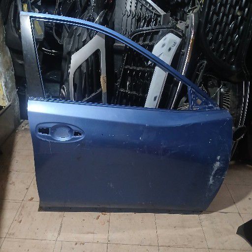 Nissan xtrail door - Private Seller Nissan xtrail door - Private Seller