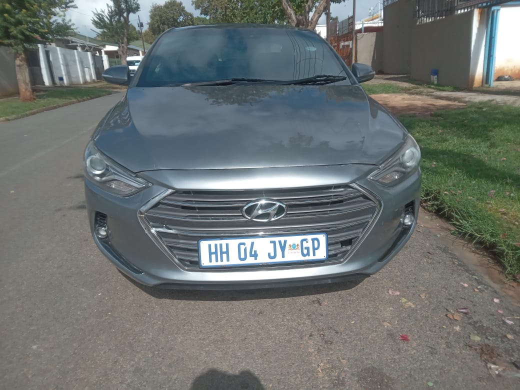 Used 2018 Hyundai Elantra 1.6 GLS auto - Private Seller Used 2018 Hyundai Elantra 1.6 GLS auto - Private Seller