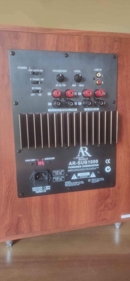 Acoustic Research Sub 1000