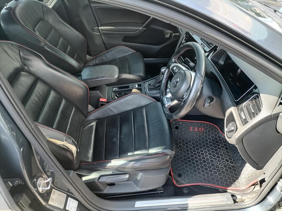 2019 Volkswagen Golf 7 2.0 GTI DSG TURBO Automatic and leather seat Sunroof Spare key and service bo
