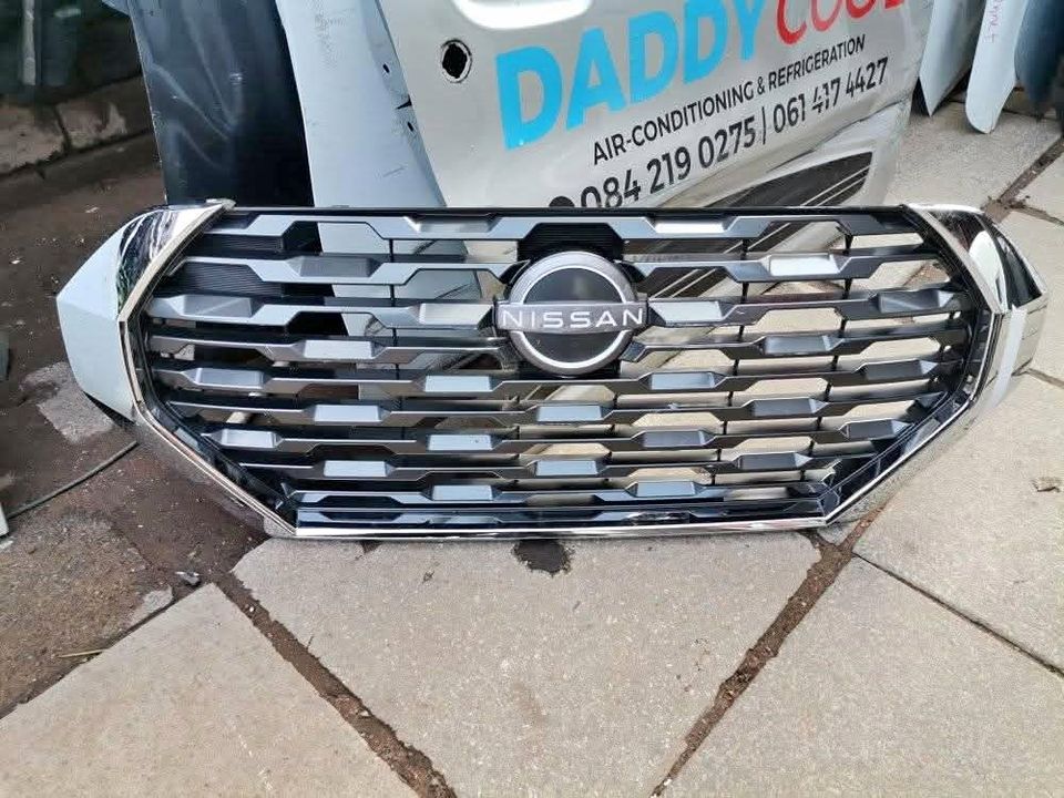 Nissan Magnite Front Grille. At Bumper & Headlights Auto Parts - Private Seller Nissan Magnite Front Grille. At Bumper & Headlights Auto Parts - Private Seller