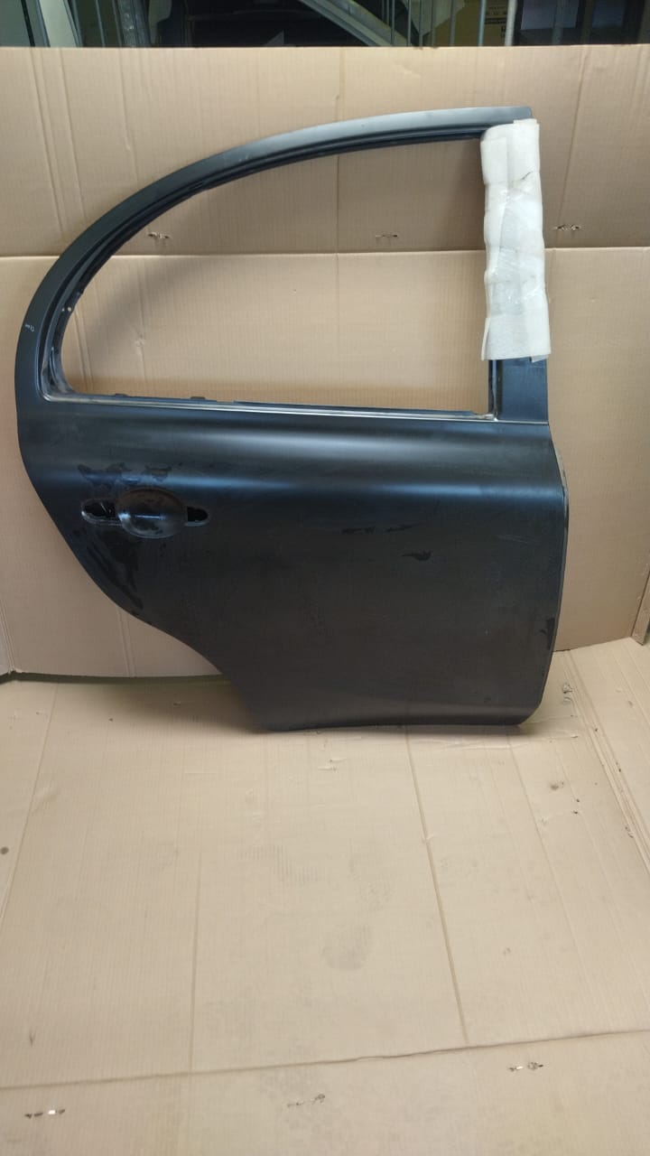 Nissan Micra rear door k12 - Private Seller