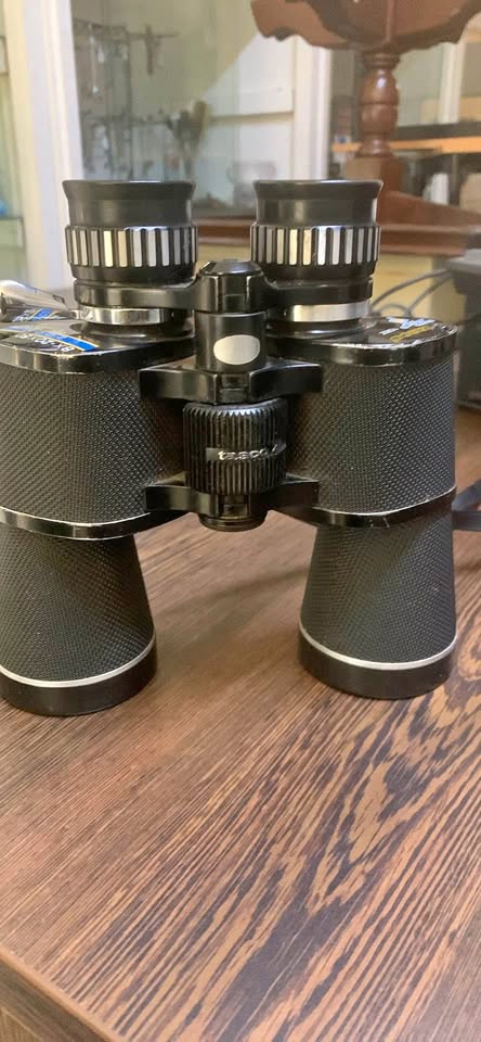Tasso binoculars 8x-20×50  280 Steve Biko road  Gezina  Pretoria