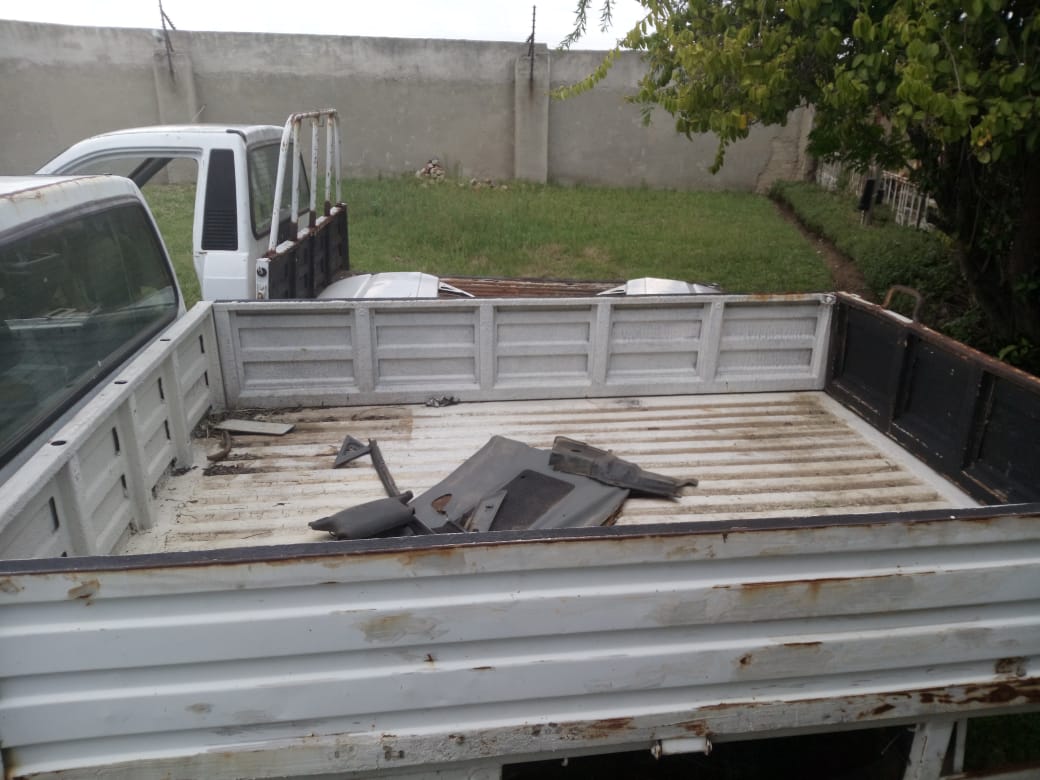 Tata Telcoline drop side load bin - - Private Seller