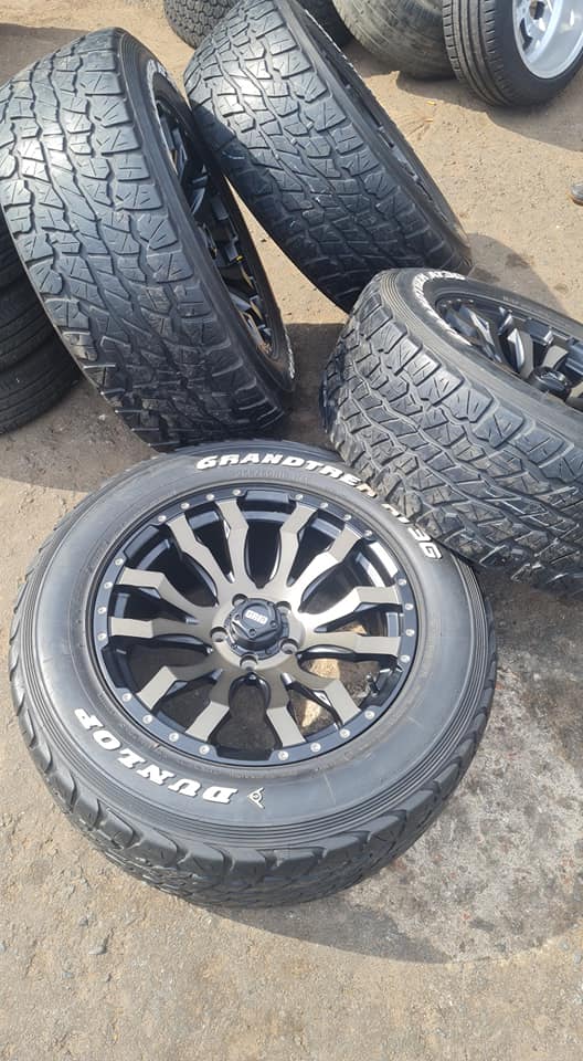 Vw Amarok Brand new mags +tyres Dunlop (new mags +tyres used 265/60/18 Dunlop  @Rayan tyres and mags - Private Seller
