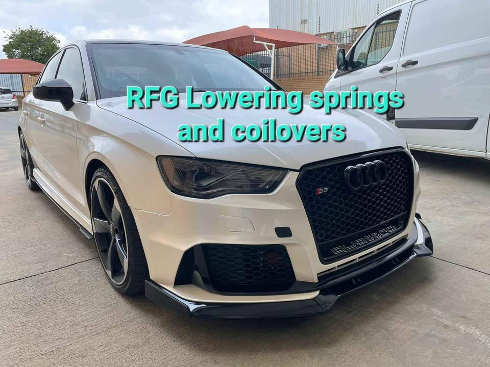 Audi A3 hatchback 2014-2015 front bumper and diffuser - Private Seller Audi A3 hatchback 2014-2015 front bumper and diffuser - Private Seller