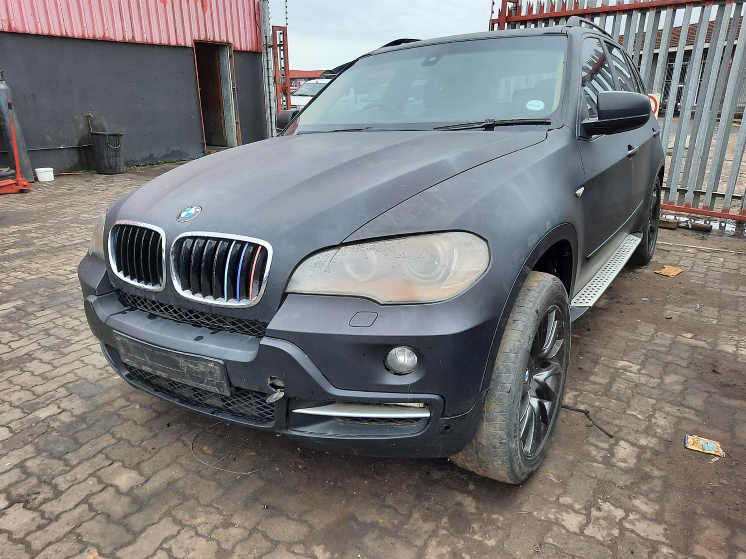 2008 BMW X5 with Lexus V8 Engine – Stripping  For Spares 2008 BMW X5 with Lexus V8 Engine – Stripping  For Spares