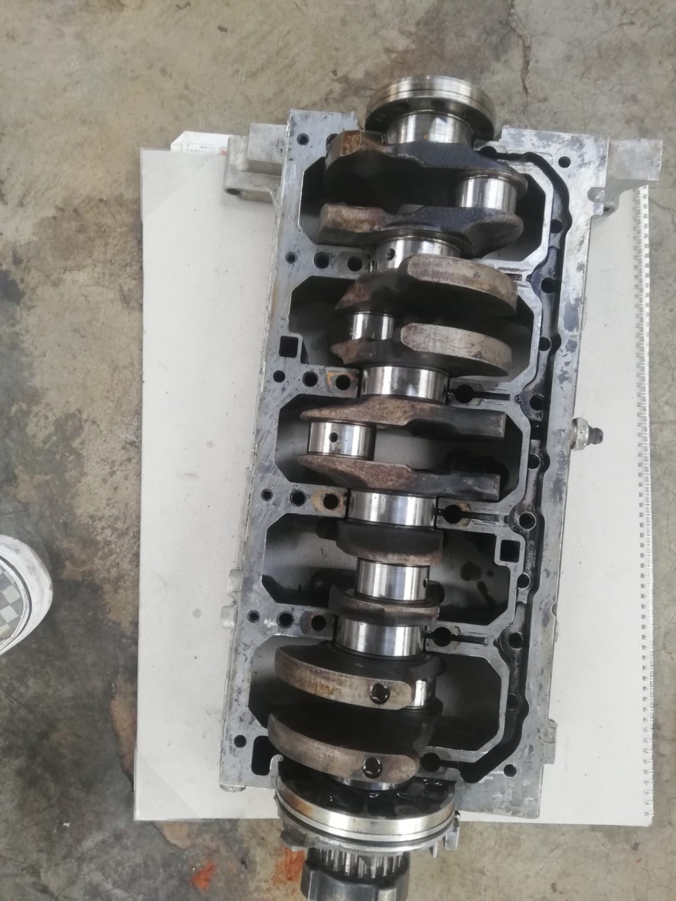 CRANK SHAFT VOLVO S60 2.4L FOR SALE (DELIVERY COUNTRY WIDE) - Private Seller
