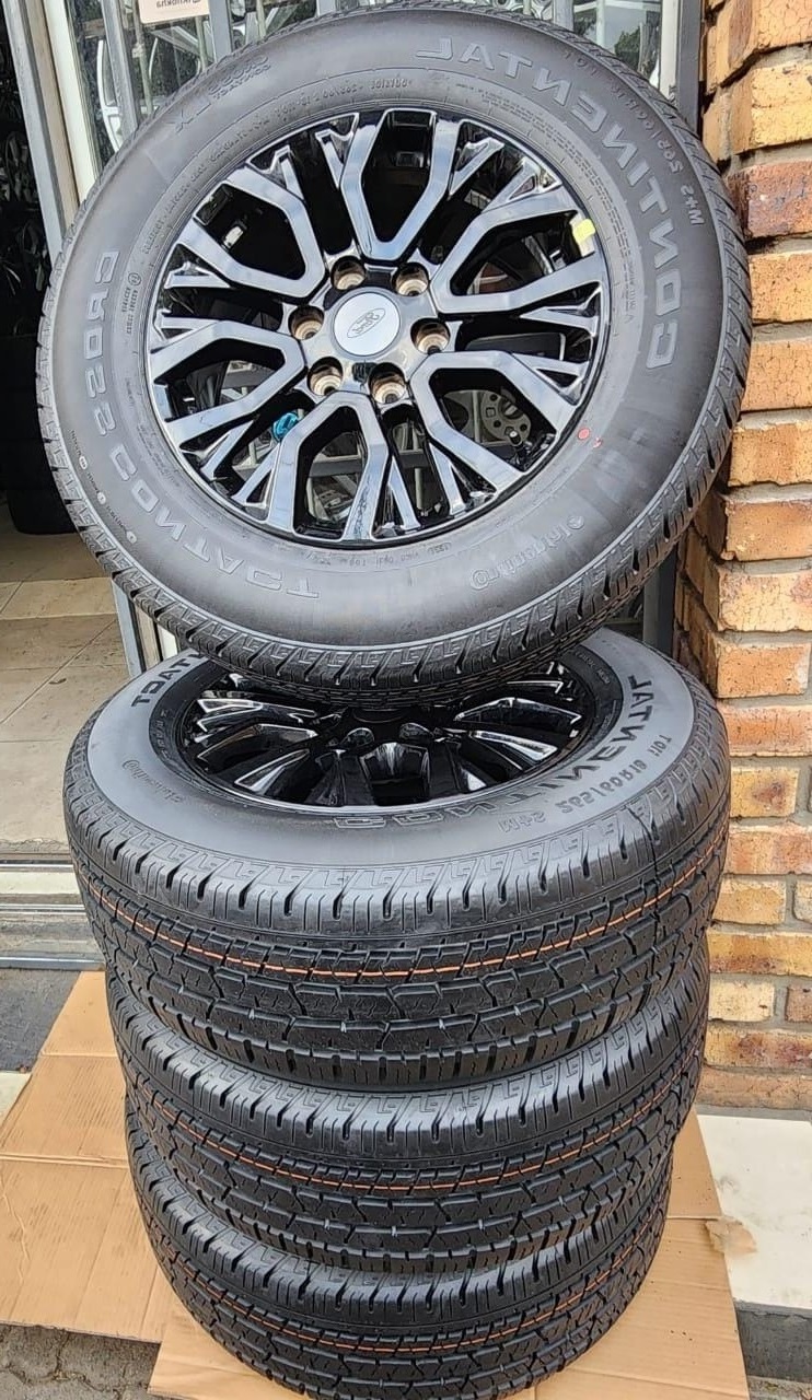 18 inch Ford Stormtrack/Thunder original mags with brand new 265/60/18 Continent - Private Seller 18 inch Ford Stormtrack/Thunder original mags with brand new 265/60/18 Continent - Private Seller